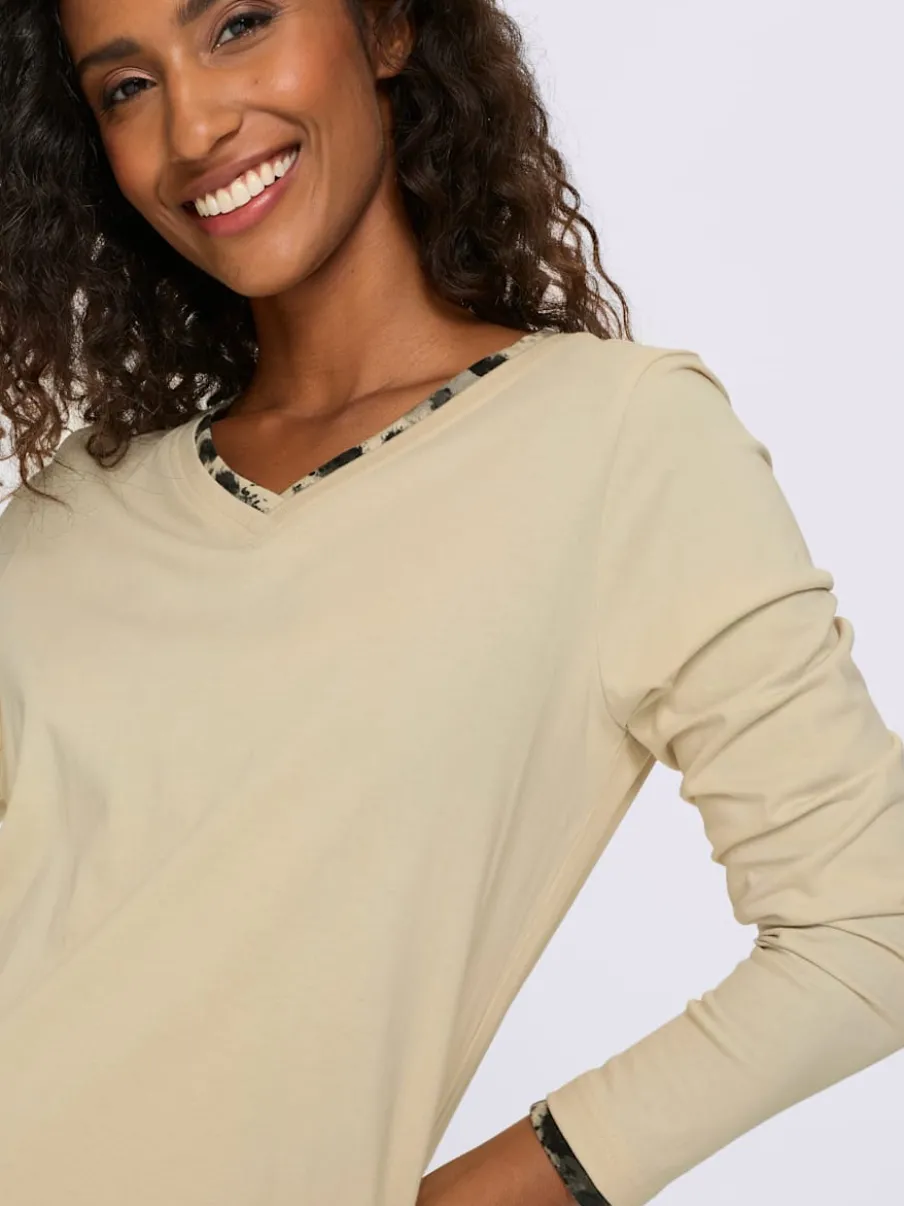 T-shirts à manches longues avec encolure en V animalier