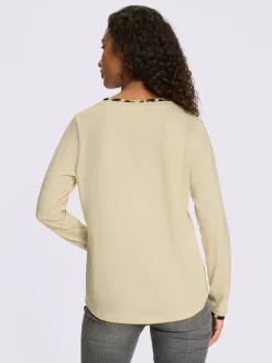 T-shirts à manches longues avec encolure en V animalier
