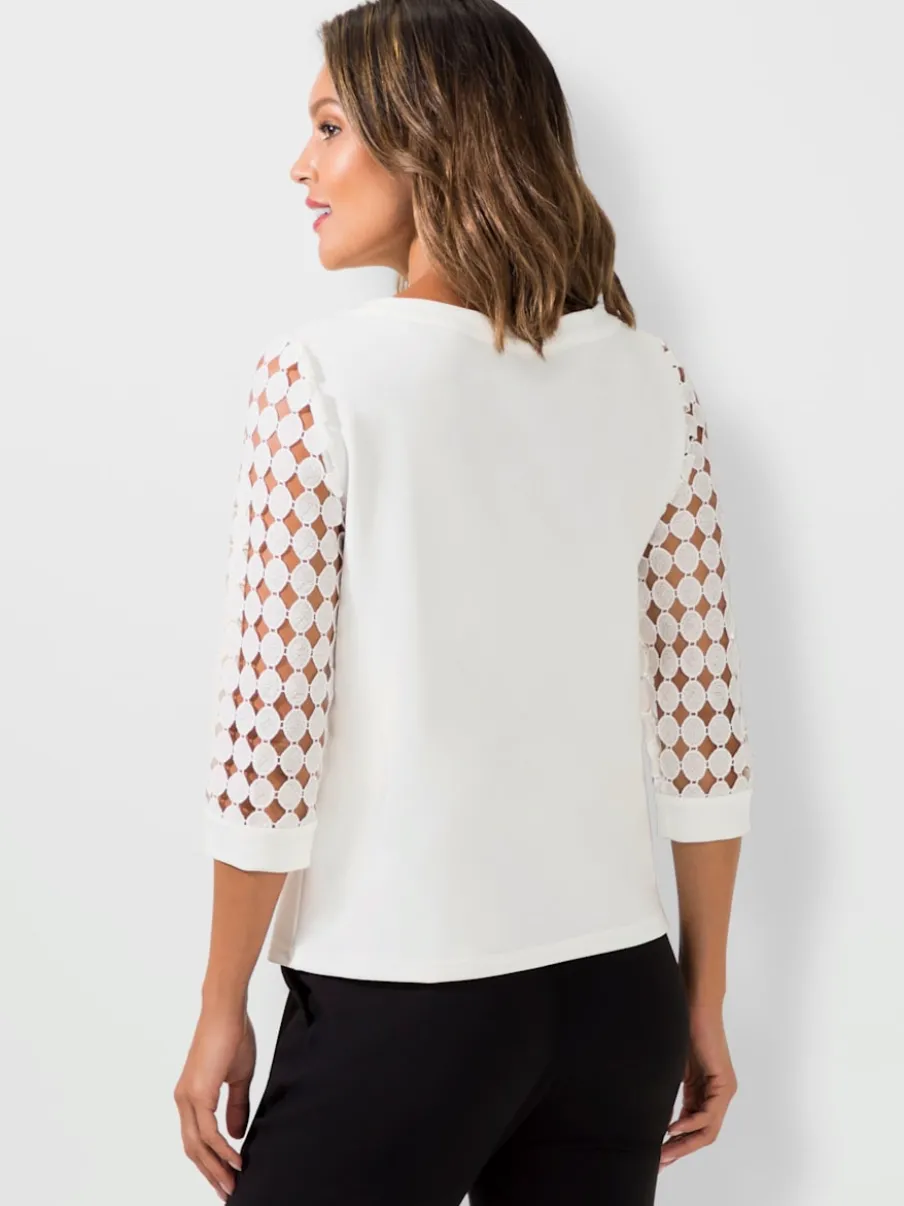 T-shirts manches trois quarts dentelle ajourée et col U