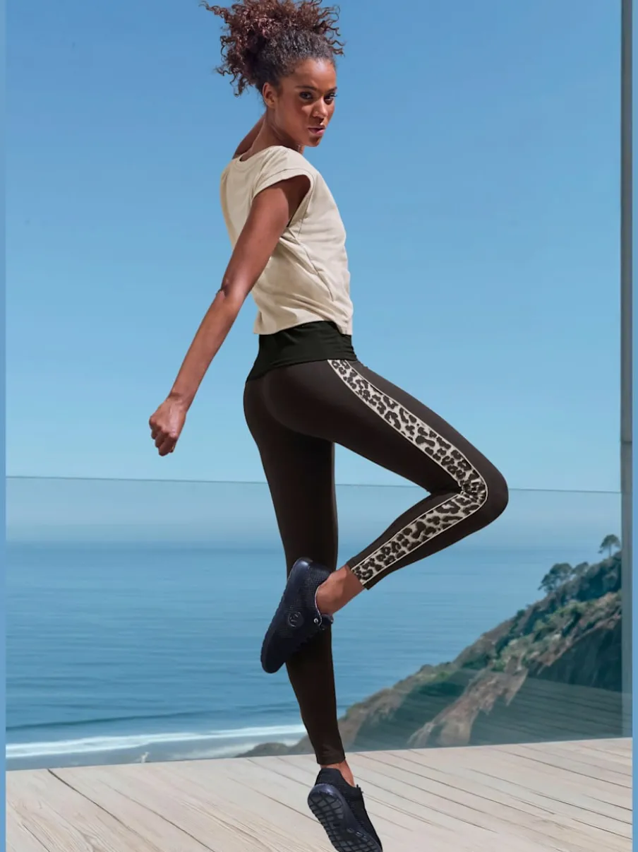 T-shirt technique à mancherons larges avec débardeur en dessous