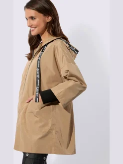 Veste à capuche avec inscription et bords-côtes contrastés