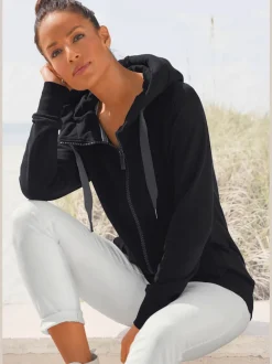 Veste à capuche avec poches et matière sweat douce