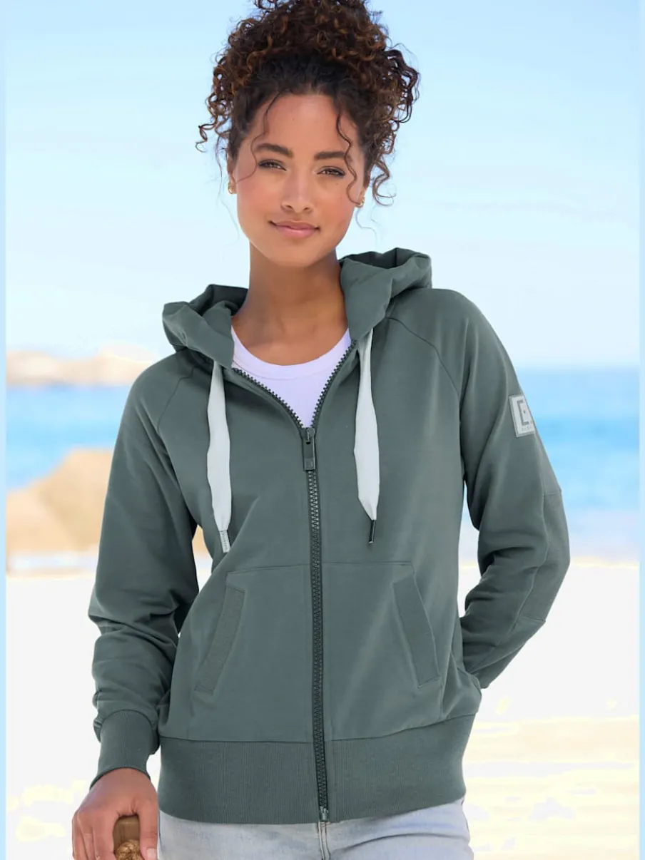Veste à capuche douce avec poches pratiques et finitions confortables