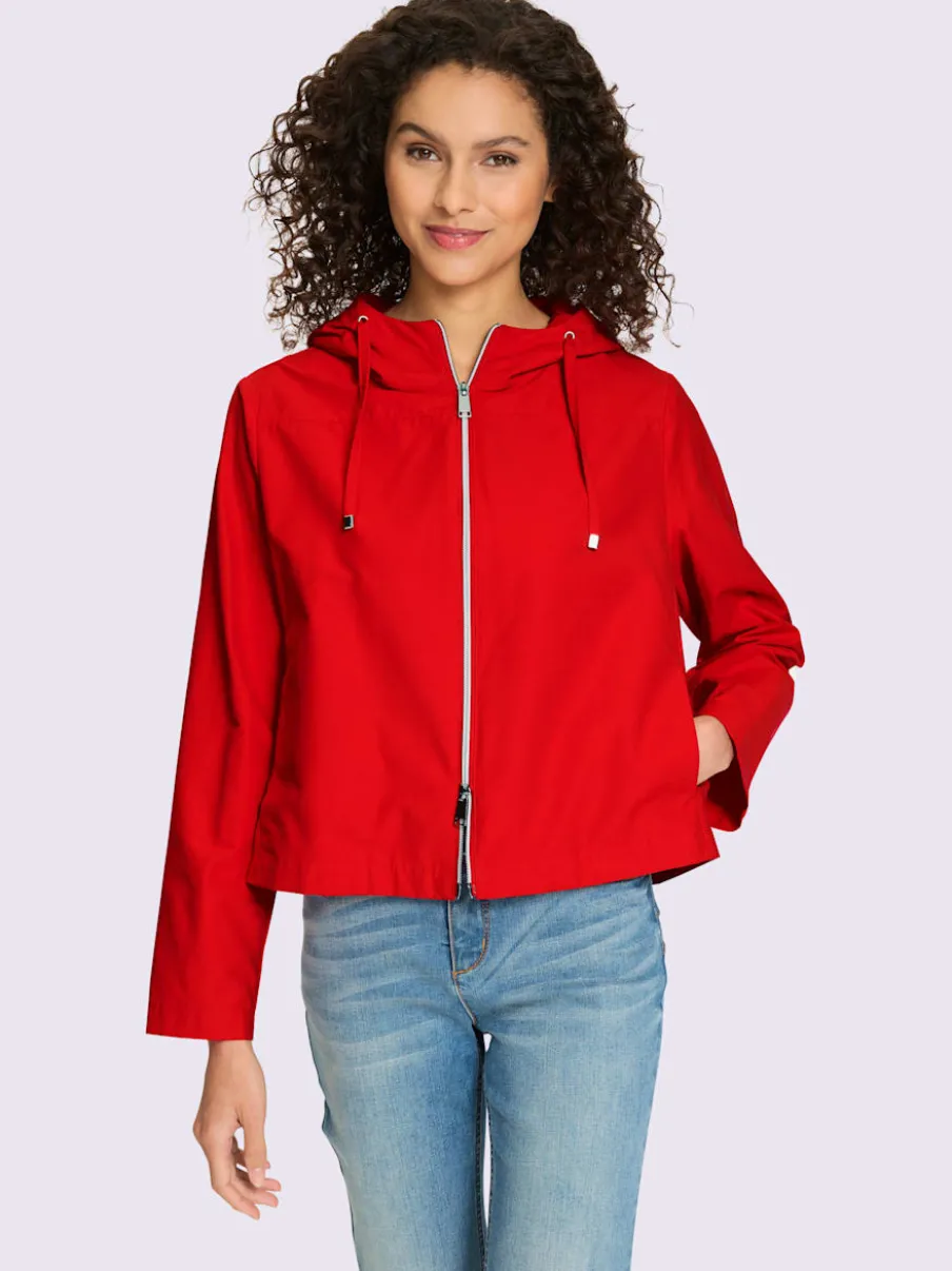 Veste à capuche légère avec rayures et poches intégrées