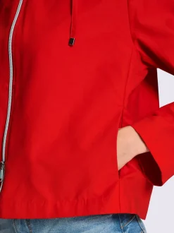 Veste à capuche légère avec rayures et poches intégrées