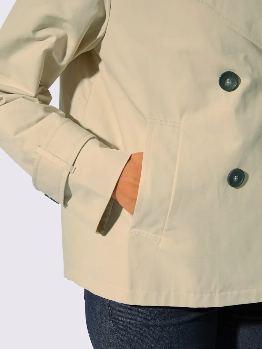 Veste courte à col à revers et manches longues avec poches raglan