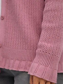 Veste en tricot ajouré