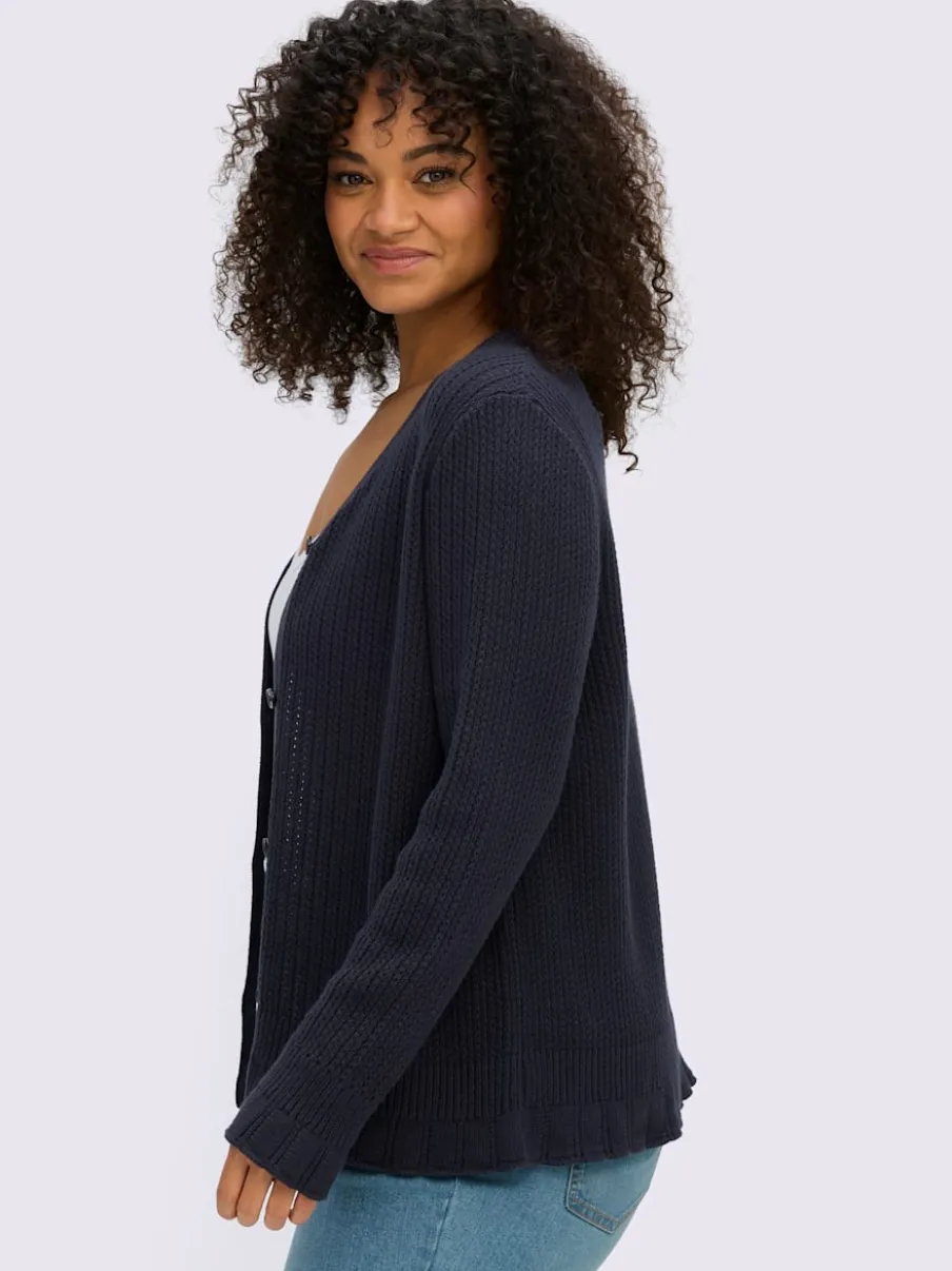Veste en tricot ajouré