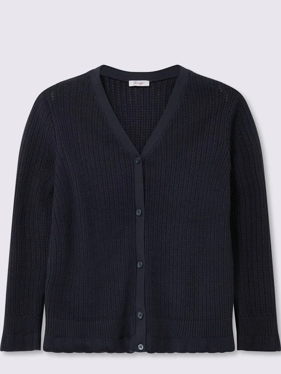 Veste en tricot ajouré
