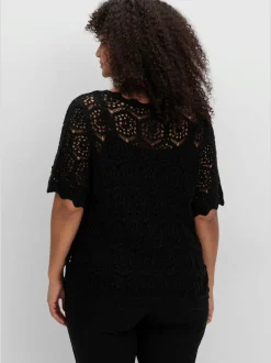 Veste en tricot ajouré dissimule les bras forts