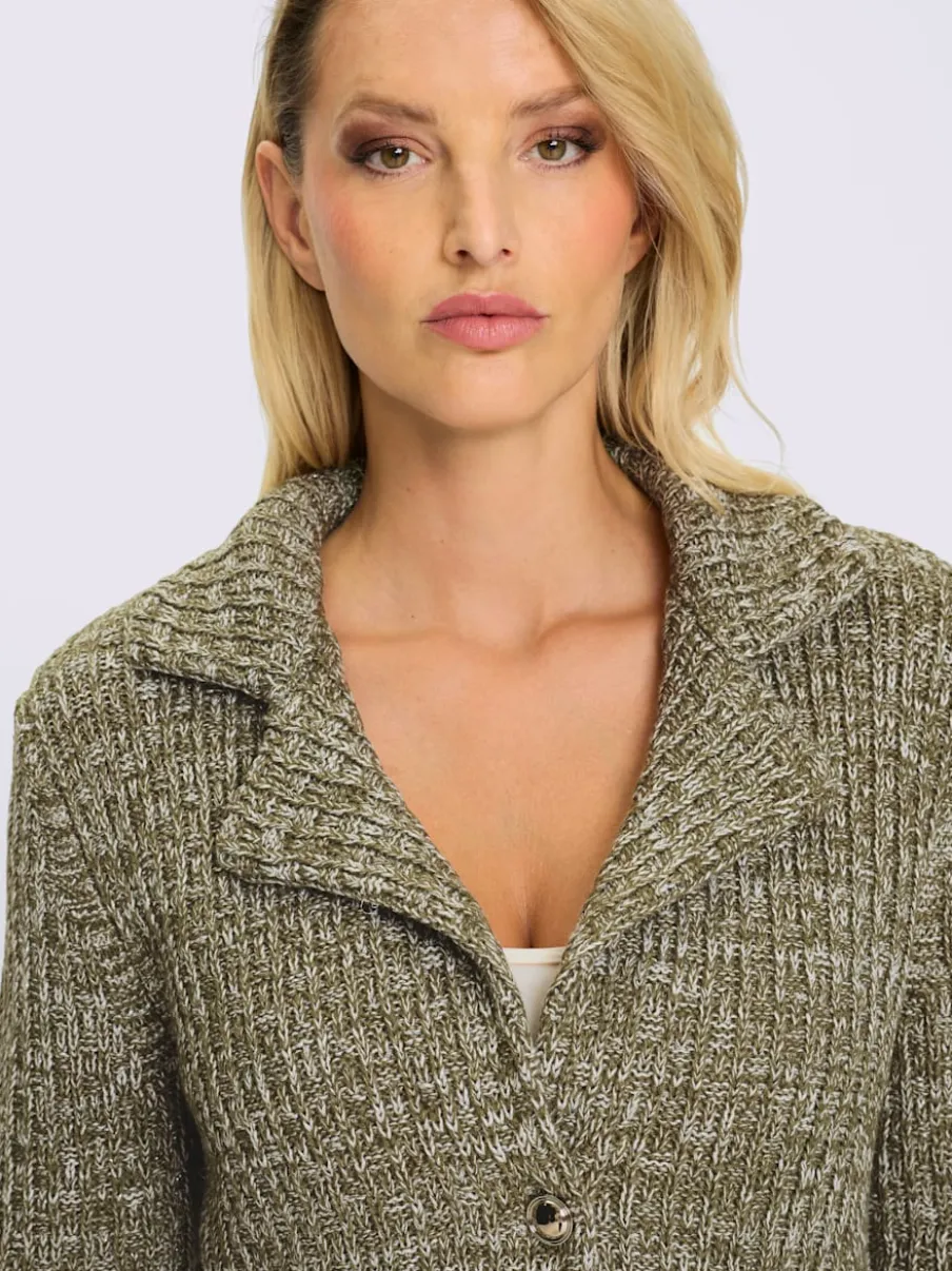 Veste en tricot à col revers avec poches plaquées