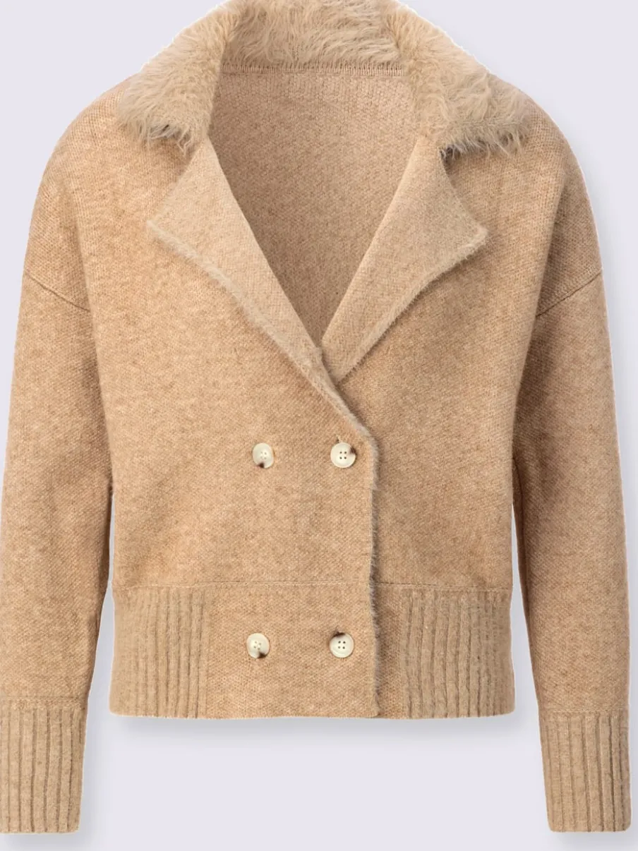 Veste en tricot à col à revers et manches longues avec boutonnières