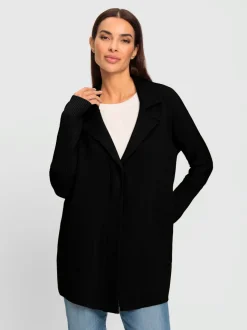Veste en tricot douce avec col à revers et poches