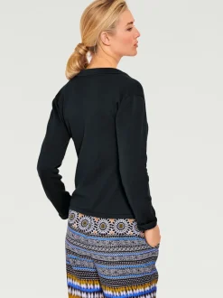 Veste en tricot fin avec poches plaquées et boutons