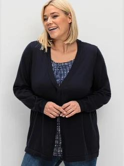 Veste en tricot fin boutonnée