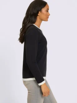 Veste en tricot fin finitions contrastées