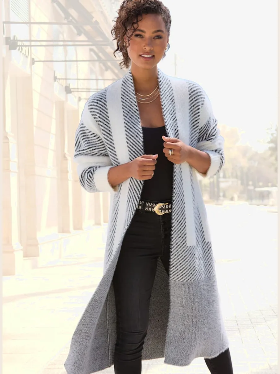 Veste en tricot long à rayures et manches longues
