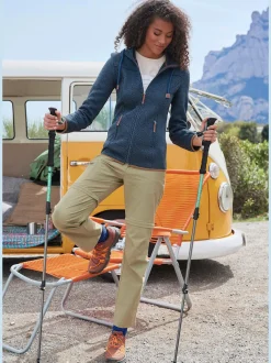 Veste en tricot polaire avec capuche et glissière à poches