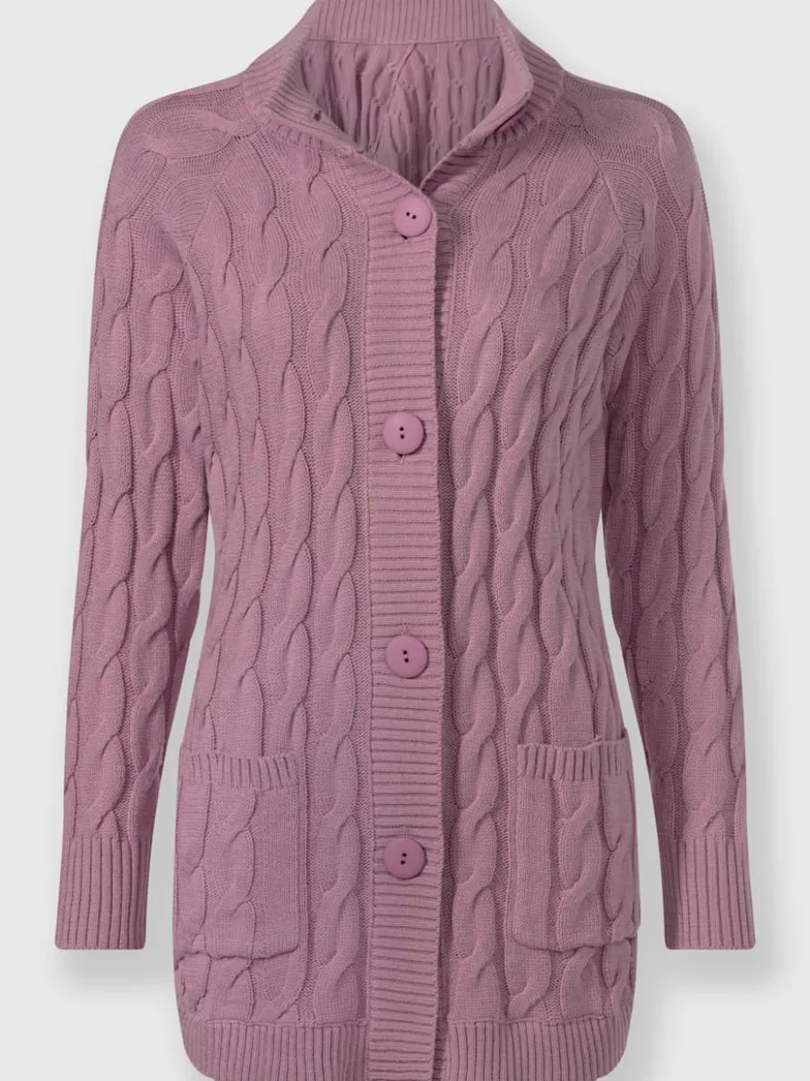 Veste en tricot torsadé avec col montant et poches