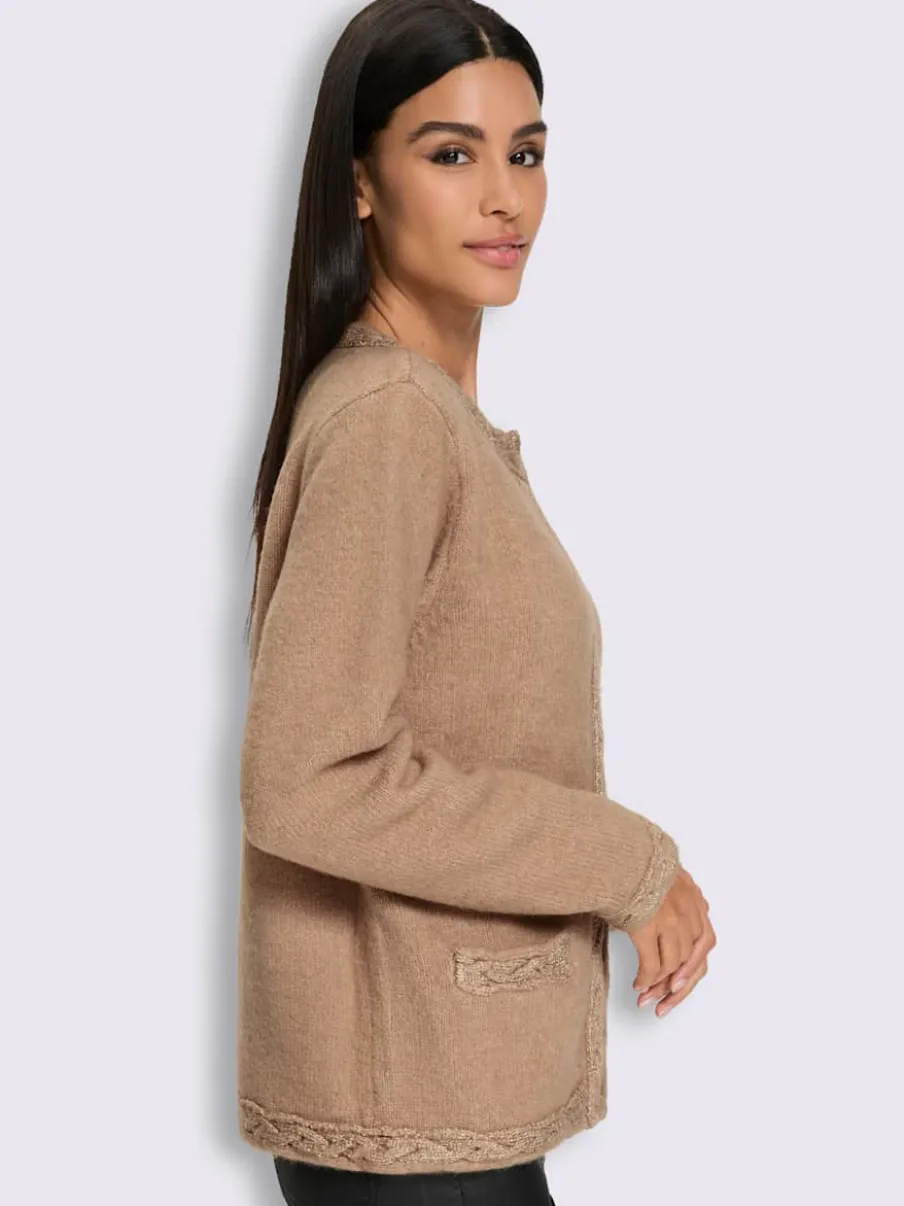 Veste en tricot torsade tendance