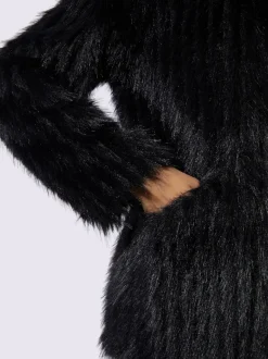 Veste imitation fourrure avec col montant et manches longues