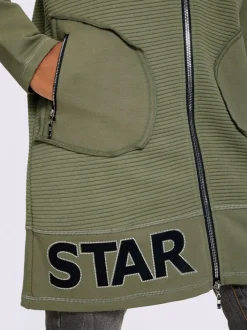 Veste légère avec capuche sportive et poches zippées