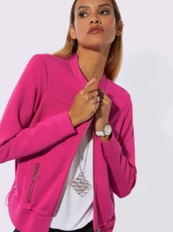 Veste légère avec col rond et poches pratiques