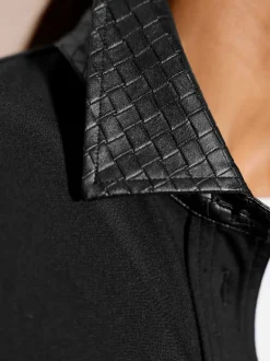 Veste légère à col chemise avec manches longues et poches poitrine