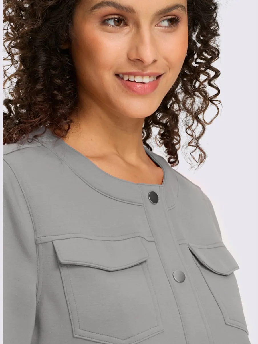 Veste légère à encolure ronde avec manches 3/4 et poches