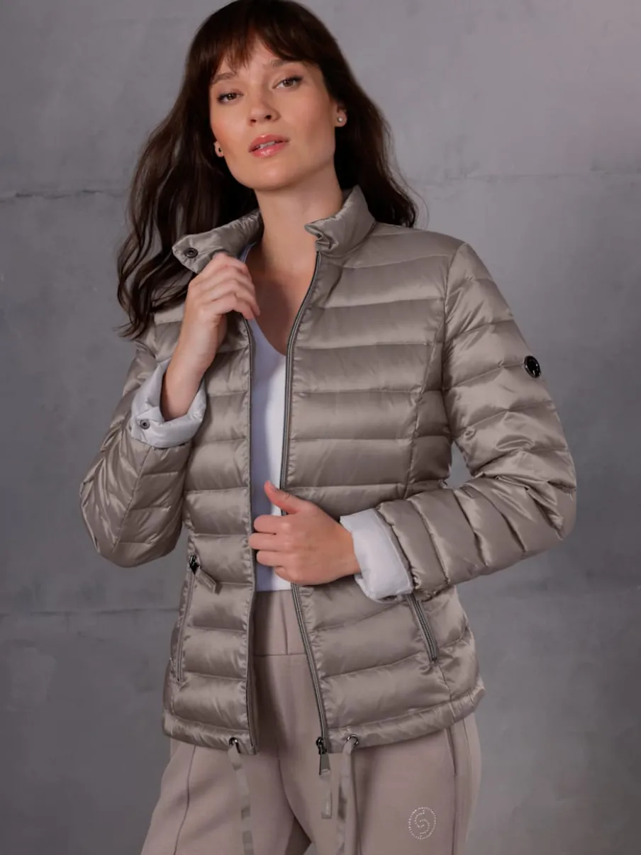 Veste légère en duvet avec col montant et poches