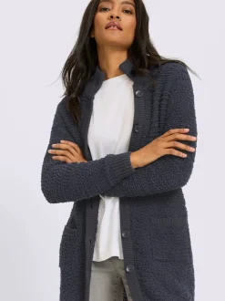Veste longue en tricot jolie structure tricot