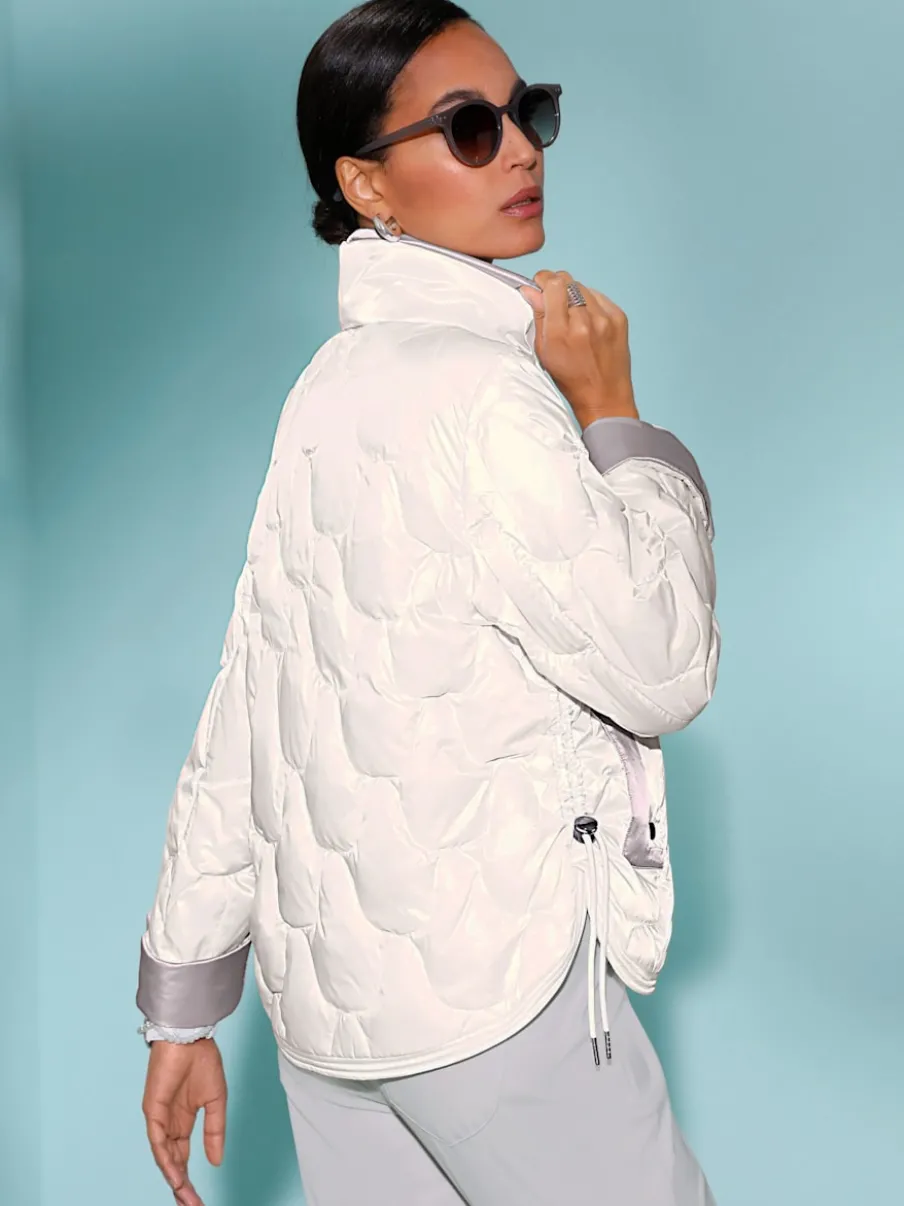 Vestes légères en duvet avec col montant pratique