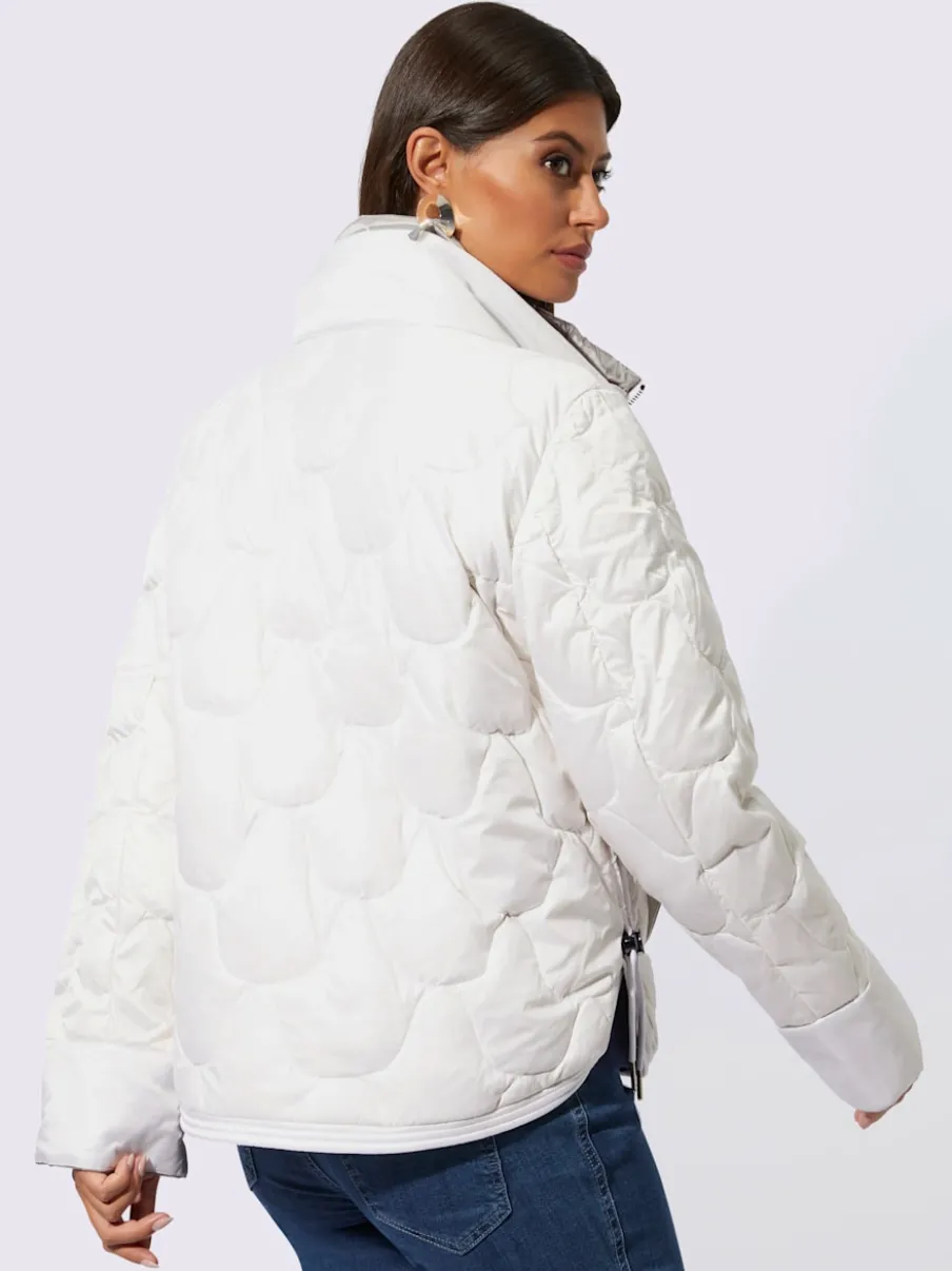 Vestes légères en duvet avec col montant pratique