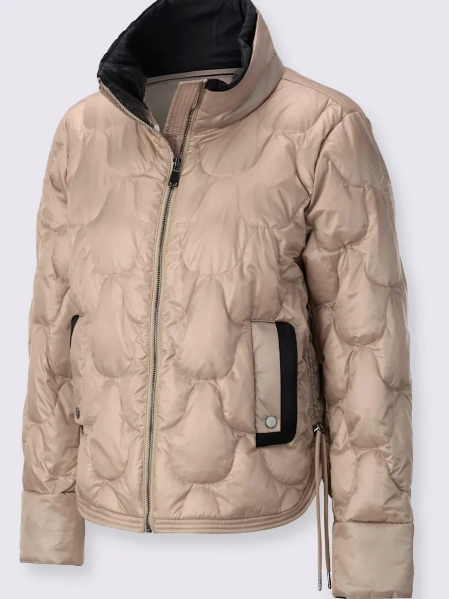 Vestes légères en duvet avec col montant pratique