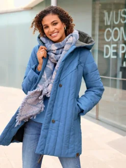 Veste sportive avec capuche polyester recyclé pratique et confortable