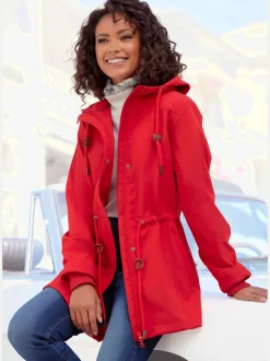 Vestes softshell avec capuche et coutures décoratives