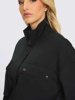 Veste sweat avec col montant et grandes poches