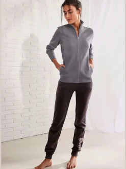 Veste sweat avec glissière et poches latérales agréables